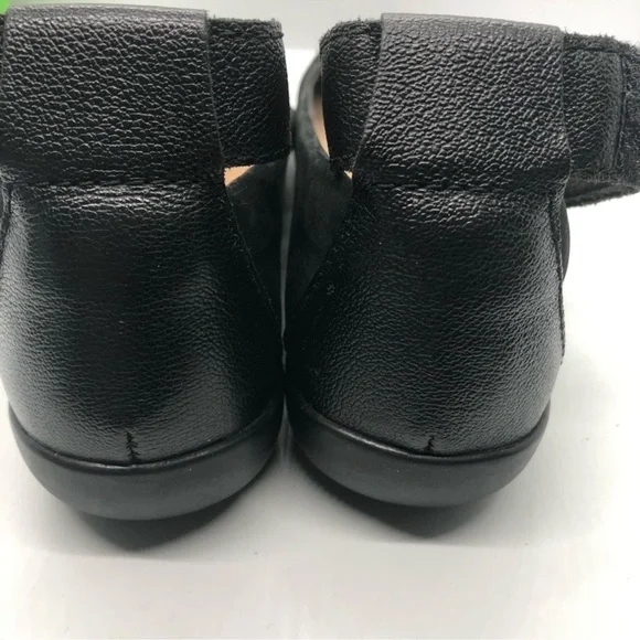 Clark’s Medora Nina Cushioned Ankle Strap Flats-8 - Picture 3 of 9